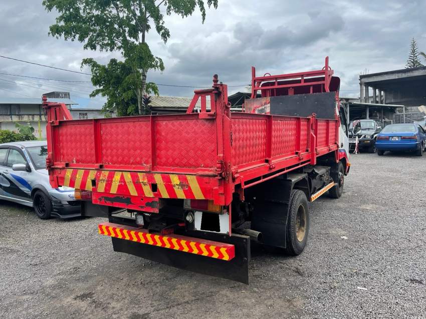 Camion Daihatsu V119 Year 90  - 1 - Other heavy trucks  on Aster Vender