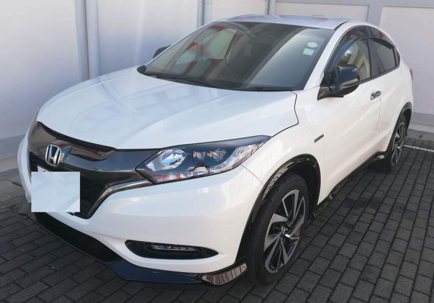 Honda Vezel Hybrid Z - RU3 - 8 - SUV Cars  on Aster Vender