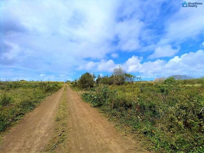 2 portions of 9.4 perches Grand Bay - 1 - Land  on Aster Vender