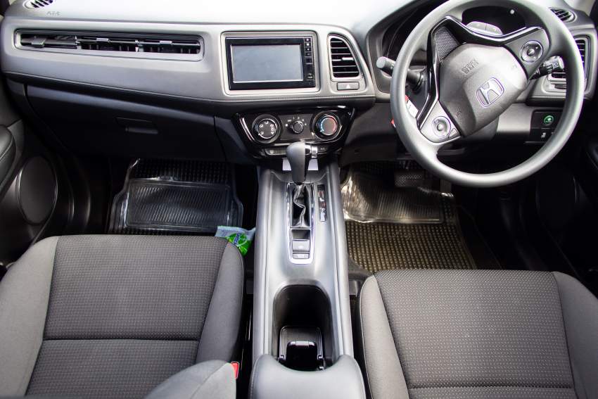 Honda HRV - 4 - SUV Cars  on Aster Vender