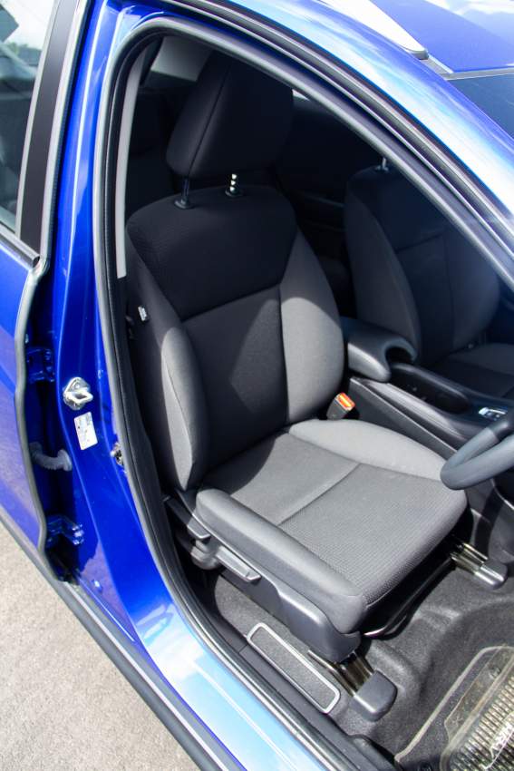 Honda HRV - 6 - SUV Cars  on Aster Vender