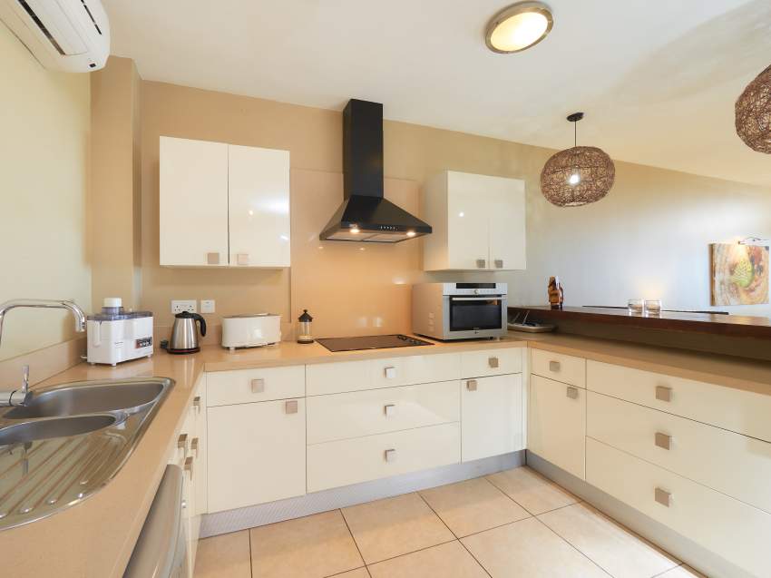 (Ref. MA7-532) Bel appartement face à la mer / PRIX PAR SEMAINE - 4 - Apartments  on Aster Vender