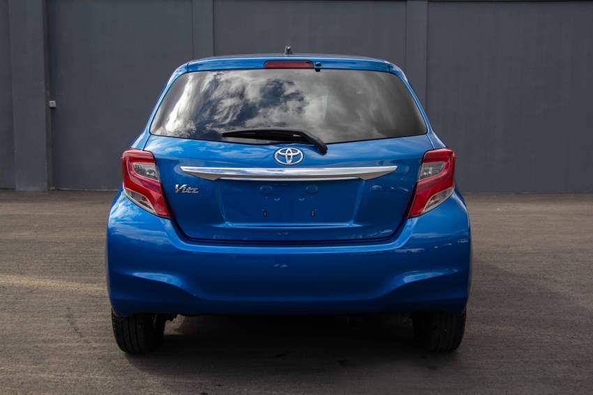 Toyota Vitz - 6 - Compact cars  on Aster Vender