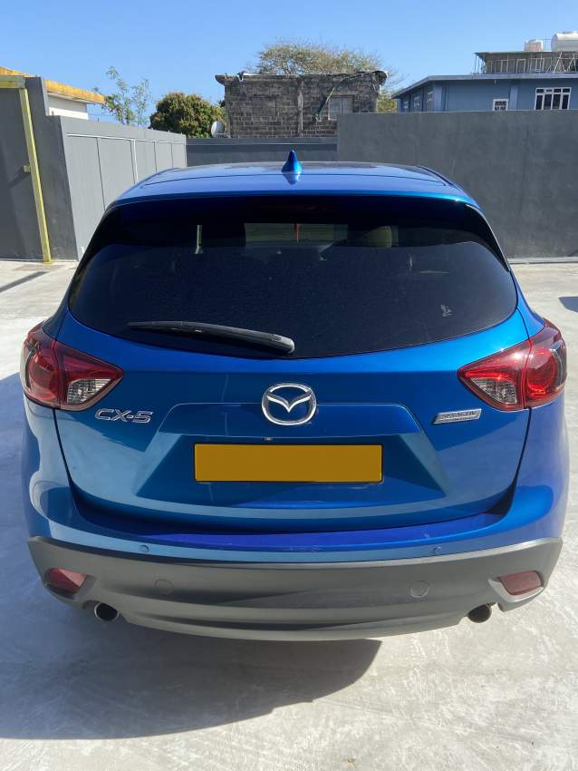 Mazda CX-5 skyactiv - 3 - SUV Cars  on Aster Vender