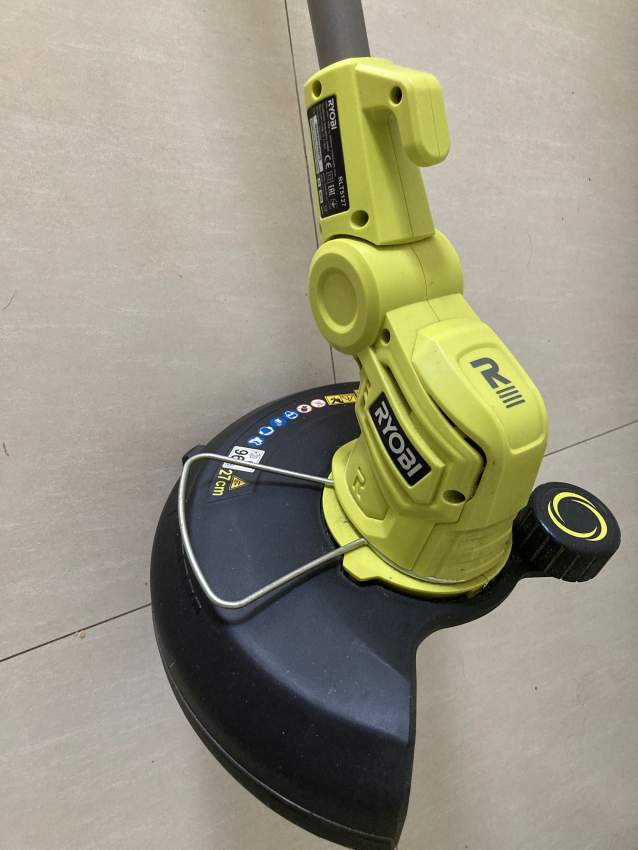 Electric grass trimmer - 3 - Garden Furniture  on Aster Vender