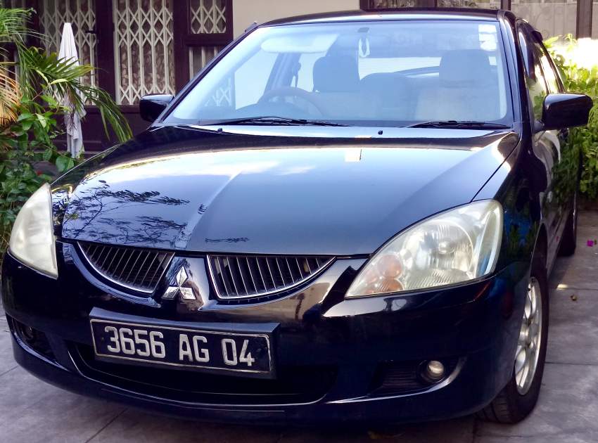 Mitsubishi, One owner, 122000 km - 3 - Family Cars  on Aster Vender
