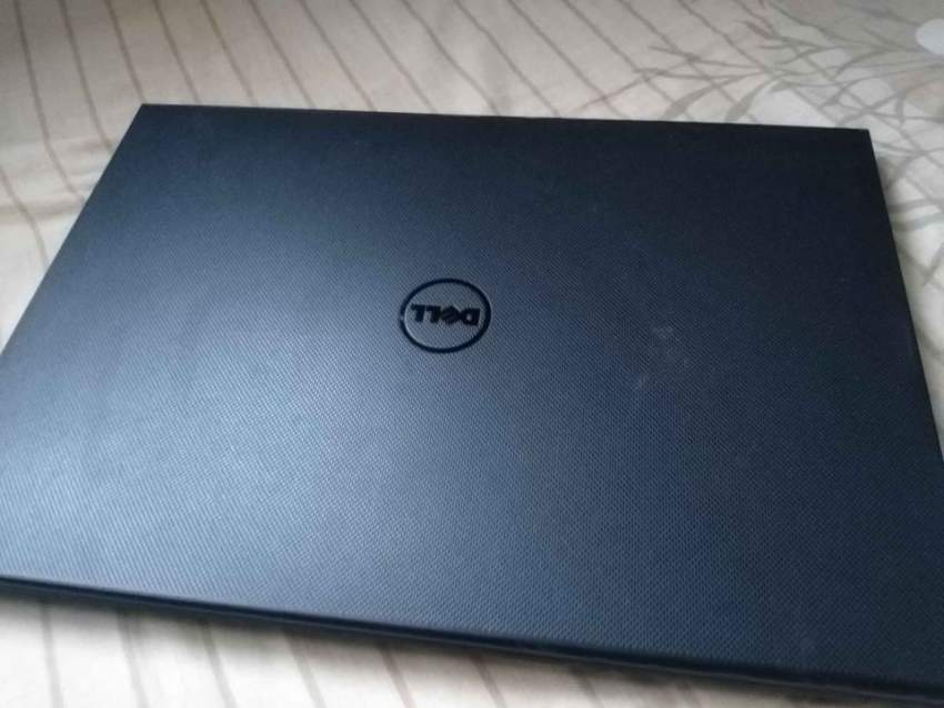 Laptop Dell 3567 2019 core i3 at AsterVender