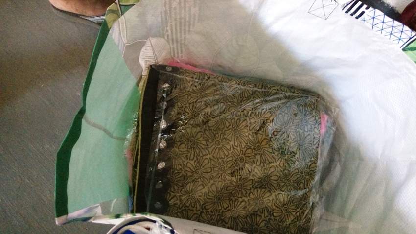 Grand Destockage Wholesale and Retail - 8 - Dresses (Women)  on Aster Vender