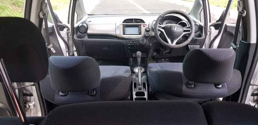 Honda fit - ZX 09- Auto -1330cc - 0 - Family Cars  on Aster Vender