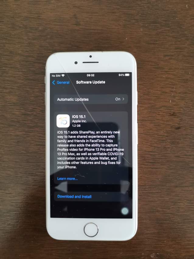 Iphone  - 1 - iPhones  on Aster Vender