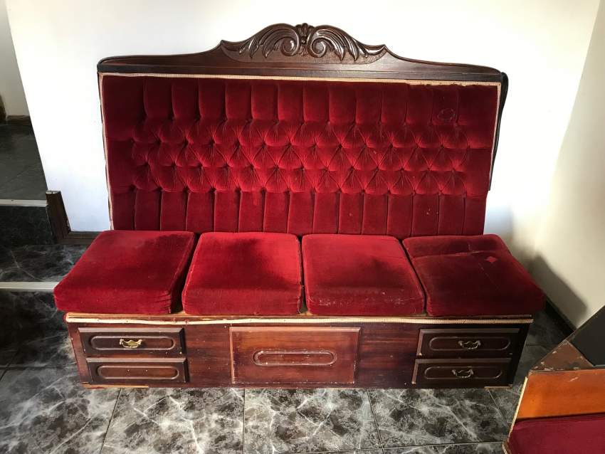 Complete Sofa Set - 4 - Sofas couches  on Aster Vender