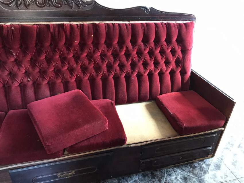 Complete Sofa Set - 1 - Sofas couches  on Aster Vender