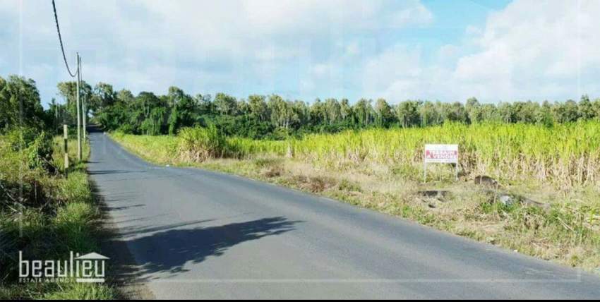 1A70 Ps Agricutural land, Beau Plateau, Cottage - 1 - Land  on Aster Vender