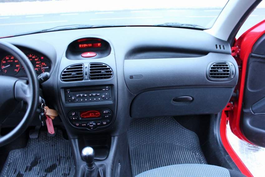 Peugeot 206 1.4 HDi XT - 1 - Family Cars  on Aster Vender