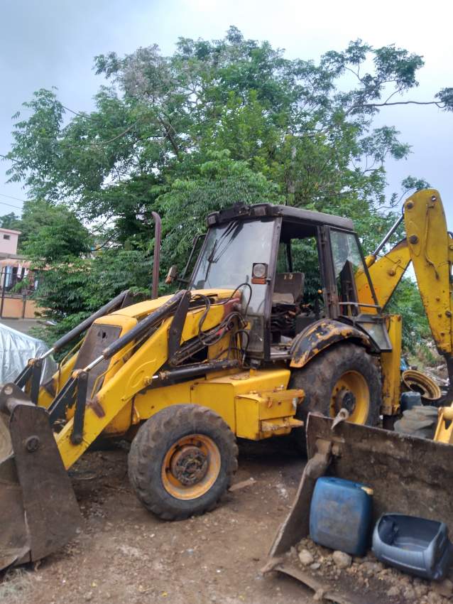 Excavator  - 5 - Other heavy trucks  on Aster Vender