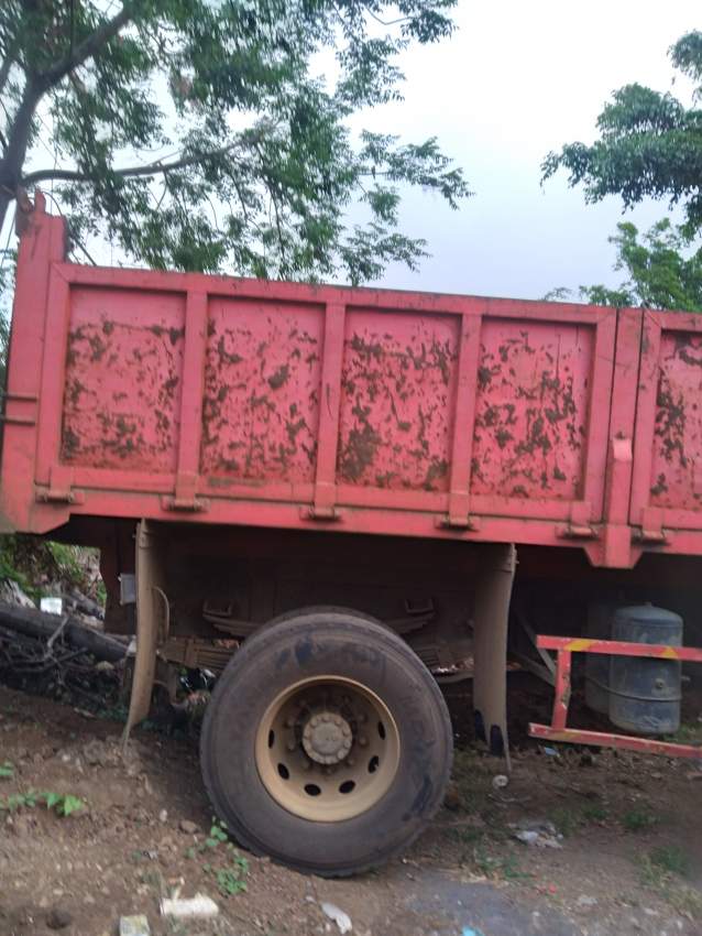 Truck - 2 - Other heavy trucks  on Aster Vender