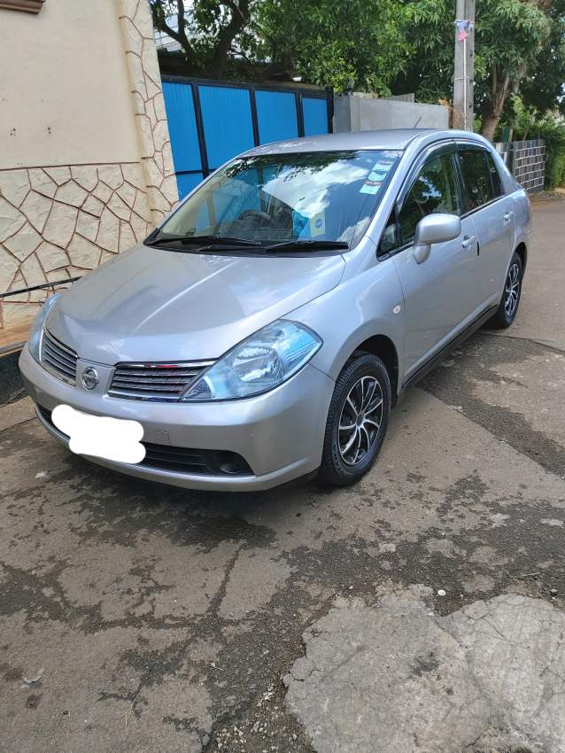 Nissan tiida latio - 0 - Family Cars  on Aster Vender