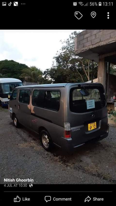 Nissan e25 - 3 - Passenger Van  on Aster Vender