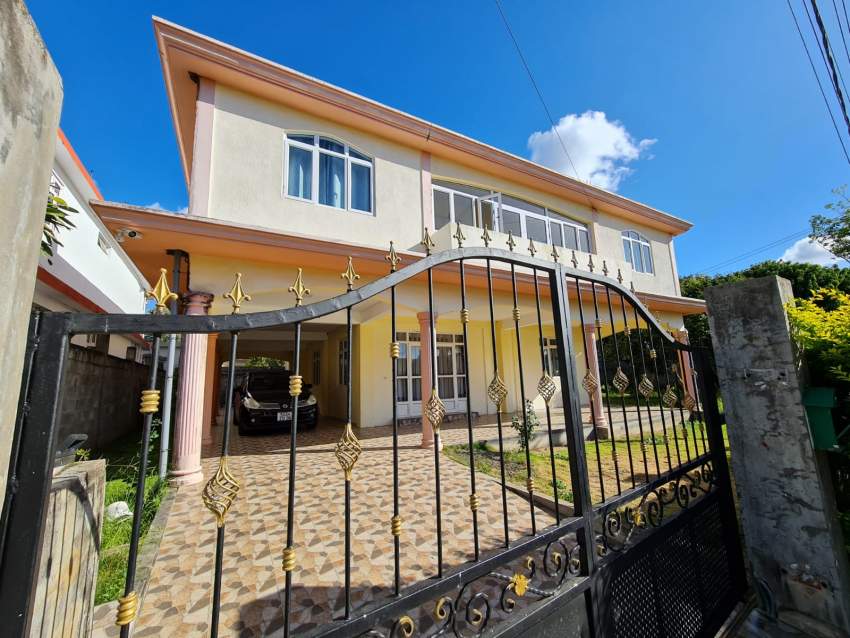 House for sale - 2 - House  on Aster Vender