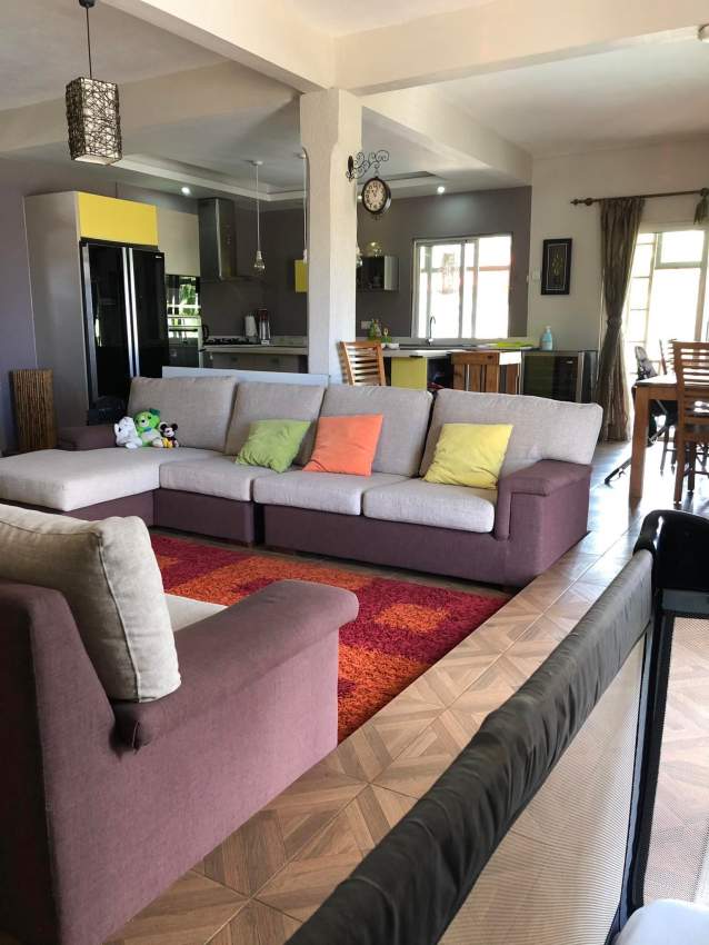 House - 0 - House  on Aster Vender