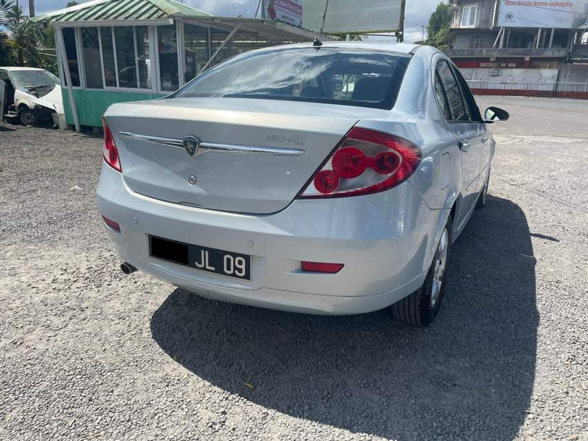 Proton Persona  Year 09   - 0 - Family Cars  on Aster Vender