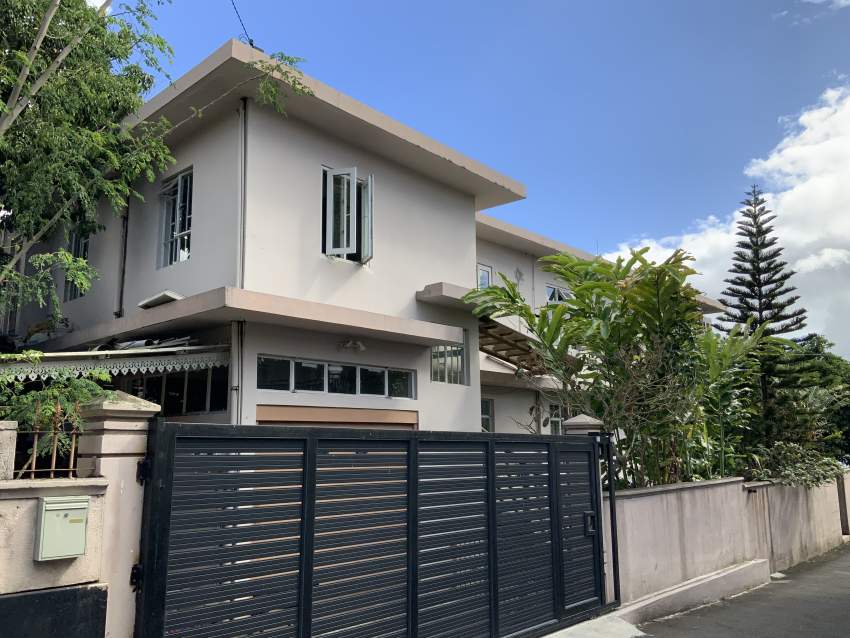 House in Vacoas - 0 - House  on Aster Vender