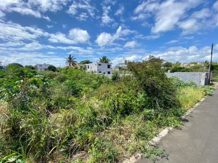 LAND ON SALE @ GRAND GAUBE - RS2.4M - 0 - Land  on Aster Vender