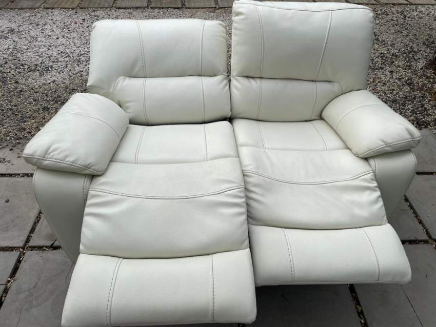 Faux leather sofa set - 6 seater - 1 - Sofas couches  on Aster Vender