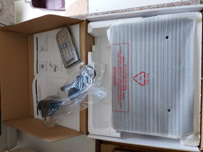 DIGITAL PHOTO FRAME - LOGIK - 4 - All electronics products  on Aster Vender