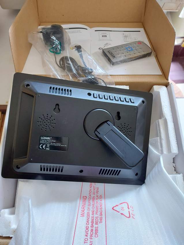 DIGITAL PHOTO FRAME - LOGIK - 6 - All electronics products  on Aster Vender