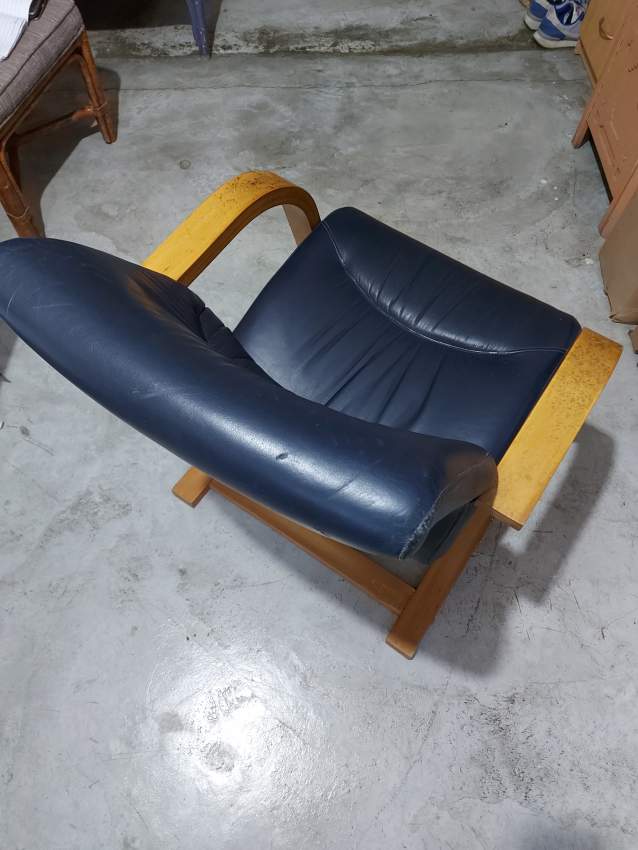 Executive Chair - 2 - Chairs  on Aster Vender