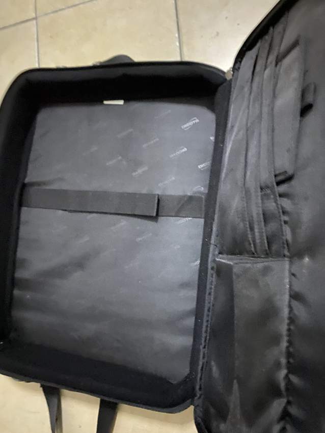 HP Laptop + Charger +HP Laptop Bag - 1 - Laptop  on Aster Vender