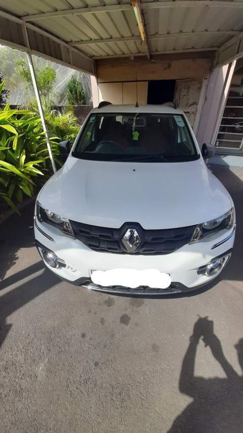 FOR SALE LADY DRIVEN CAR - 0 - Compact cars  on Aster Vender