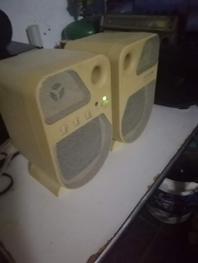 Speaker  - 1 - All electronics products  on Aster Vender