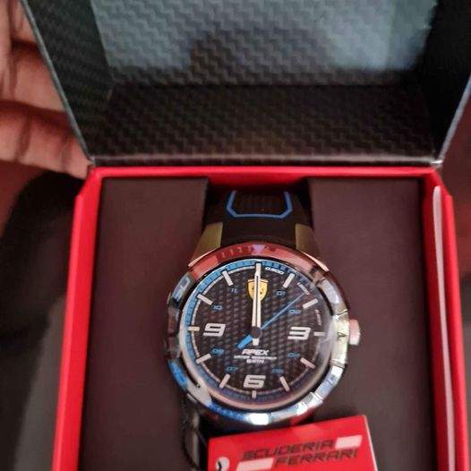 NEW MENS WATCH: FERRARI SCUDERIA APEX - 1 - Other Indoor Sports & Games  on Aster Vender