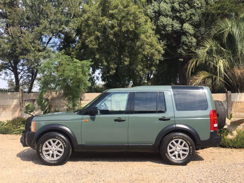 Land Rover Discovery 3 TDV6 SE at AsterVender