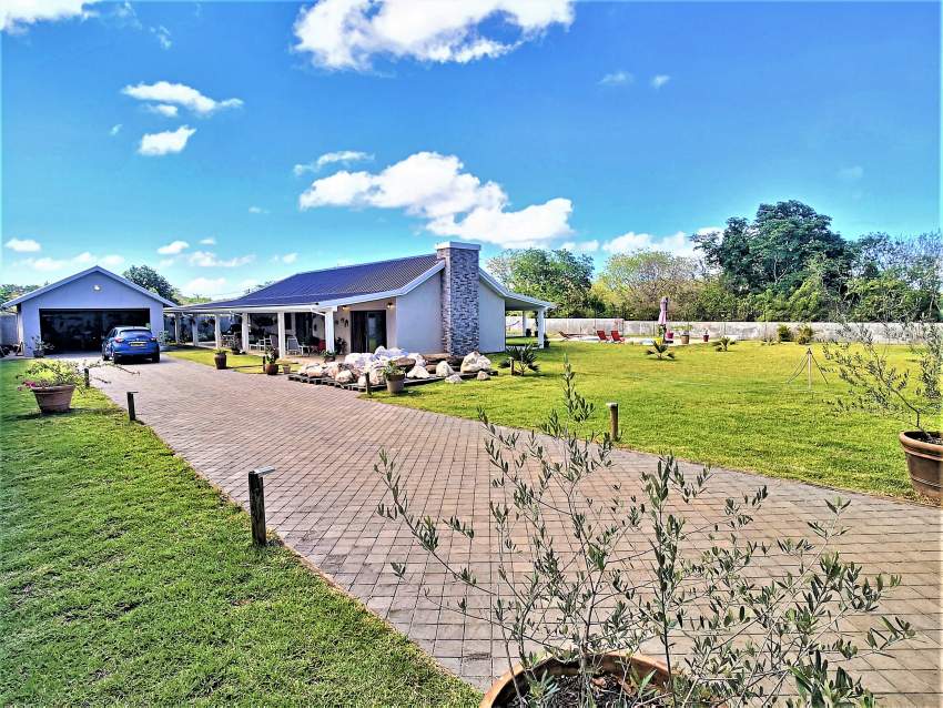 (Ref. MA7-594) Maison moderne de plain-pied - 3 - House  on Aster Vender