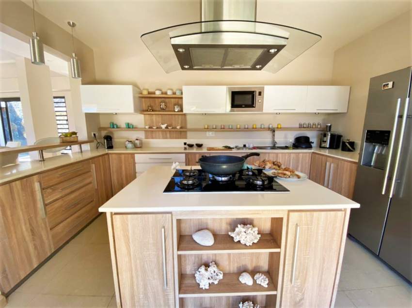 (Ref. MA7-596) Sublime villa moderne en résidence - 4 - Villas  on Aster Vender