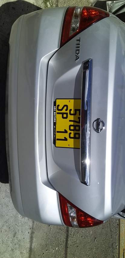 Nissan tiida 2011 - 4 - Family Cars  on Aster Vender