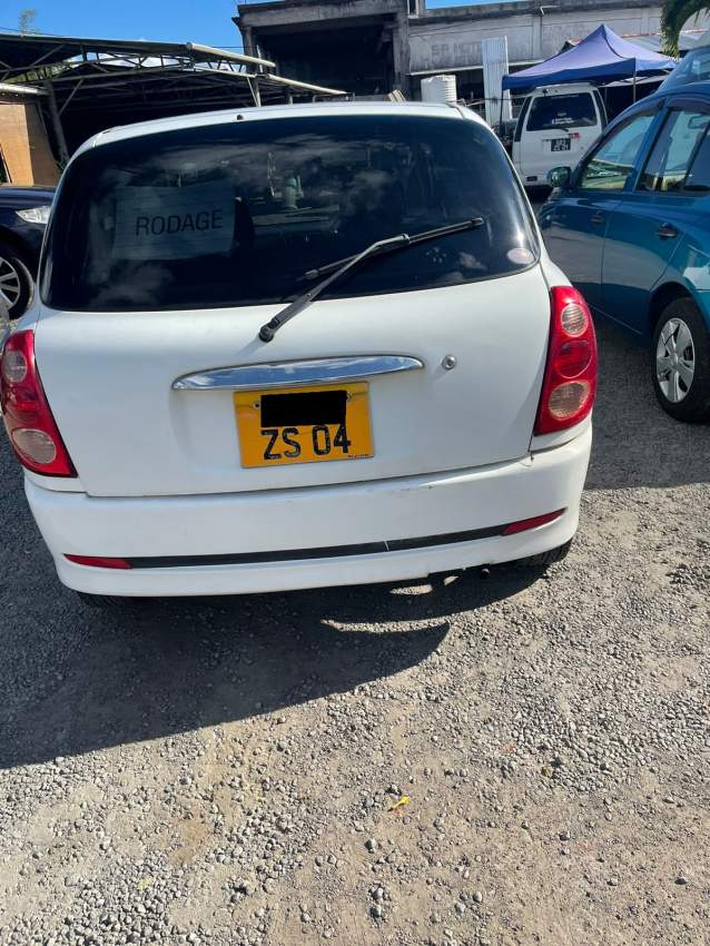 Toyota Duet Year 04  - 0 - Compact cars  on Aster Vender