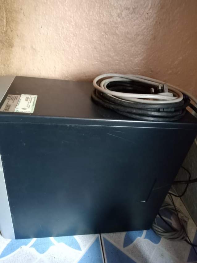 CPU HP windows 7 - 1 - Musical toys  on Aster Vender