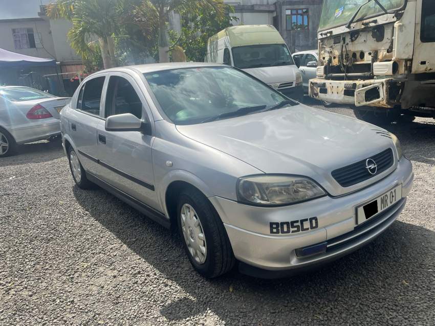 Opel Astra Year 01 on Aster Vender