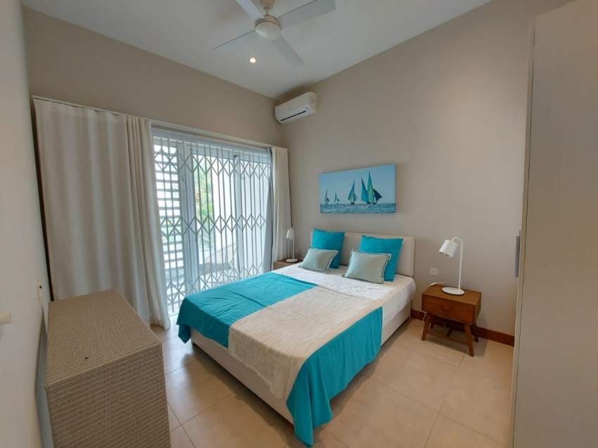 Beachfront Villa for Sale - 8 - House  on Aster Vender