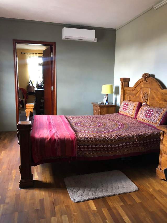 HOUSE FOR SALE  - 5 - House  on Aster Vender