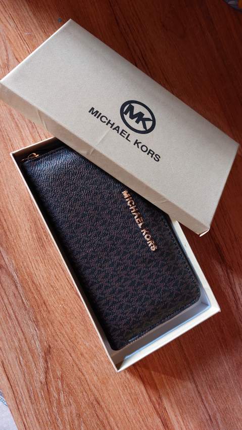 Michael Kors Wallet - 0 - Wallets  on Aster Vender