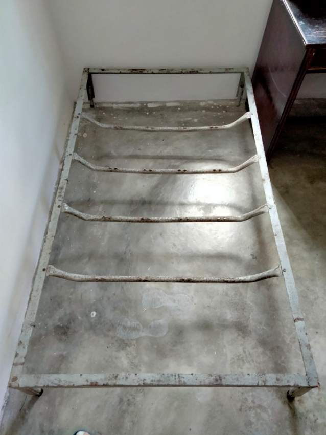 Mattress+metal bed frame - 3 - Bedroom Furnitures  on Aster Vender
