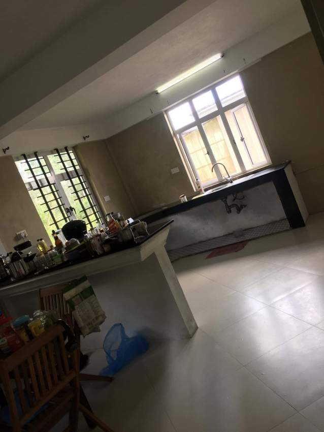 House for sale at curepipe Trou aux cerfs - 5 - House  on Aster Vender