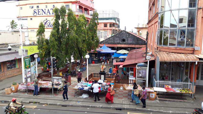 Excellent Opportunity to rent a property in the centre of Rose Belle - 5 - Commercial Space  on Aster Vender