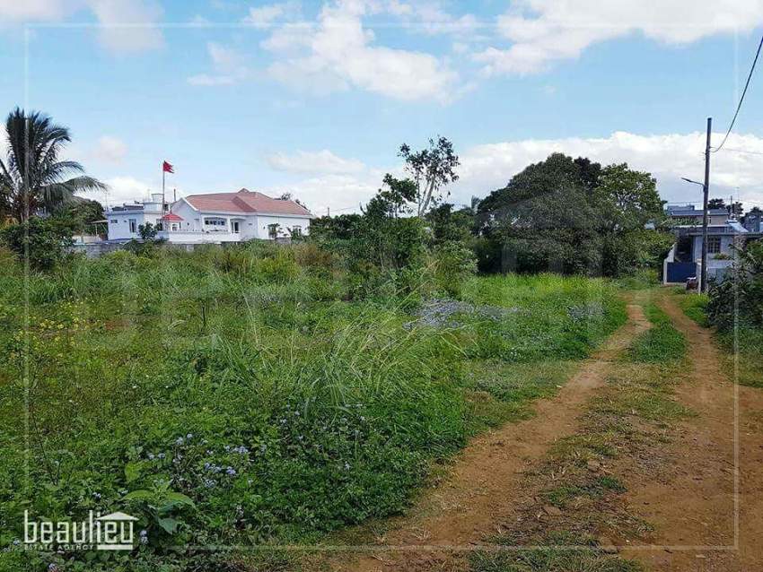 7 perches land in  Petit verger, St pierre  - 2 - Land  on Aster Vender