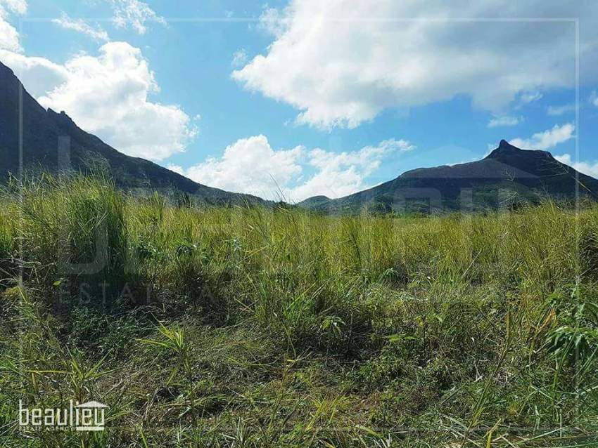 25 perches in  Petit verger, St pierre - 2 - Land  on Aster Vender